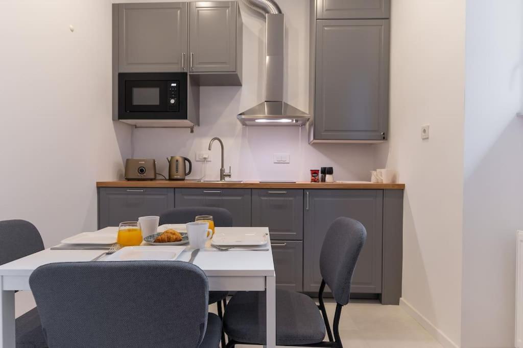 Official 4* Brand New Modern Apartment/Balcony ザグレブ エクステリア 写真