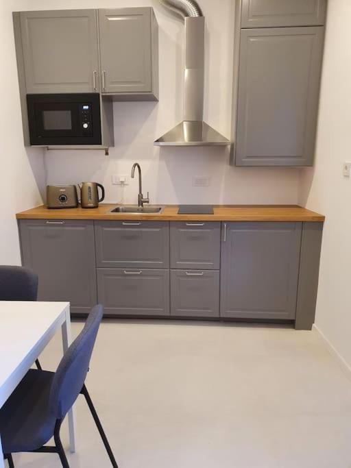 Official 4* Brand New Modern Apartment/Balcony ザグレブ エクステリア 写真